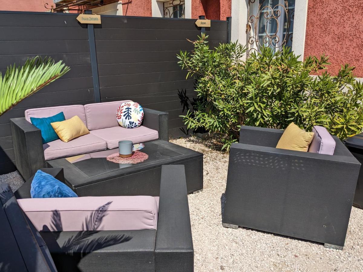 L'Instant Mer - Bord De Mer - Studio Avec Grand Jardin A La Capte Hyères Extérieur photo